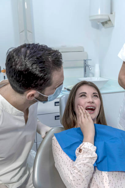 Best Emergency Tooth Extraction in Westvle, IL